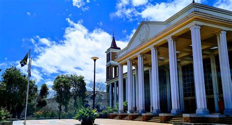 UWC Campus Tour .